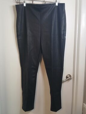 New! JM Collection Black Stretch Faux Leather Croc Slim Leg Pull On Pants XL